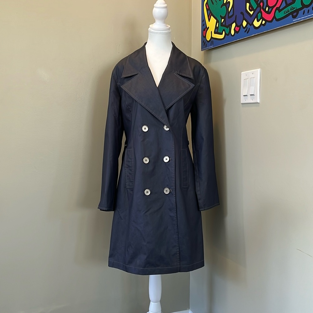 Caslon M raincoat